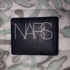 NARS Blush- deluxe sample size shade Goulue
